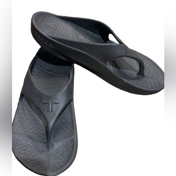 Telic Women’s Medium (8) Black Arch Support Sandals - Picture 1 of 8